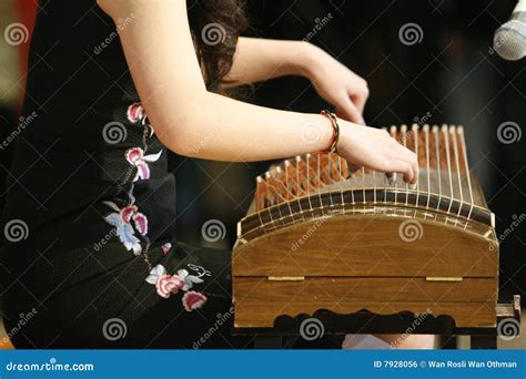 Guzheng Chinese Musical Instrument Royalty Free Stock Image - Image: 7928056