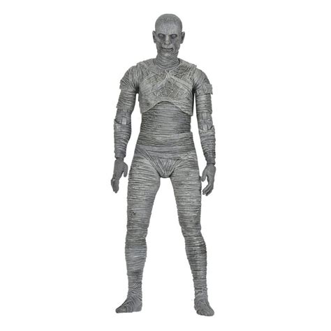 Universal Monsters Action Figure Ultimate The Mummy (Black & White) 18 ...