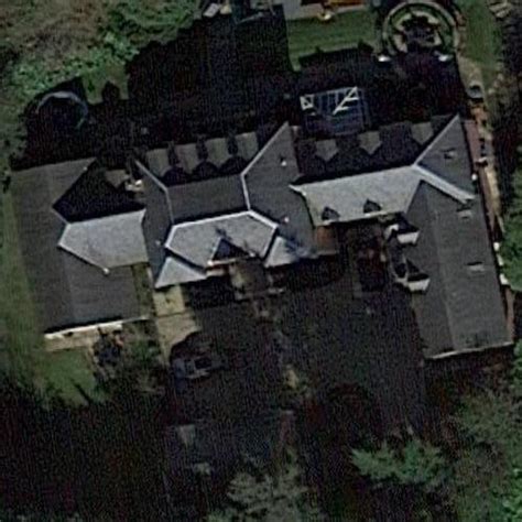 Wayne Rooney's House in Prestbury, United Kingdom (Google Maps)