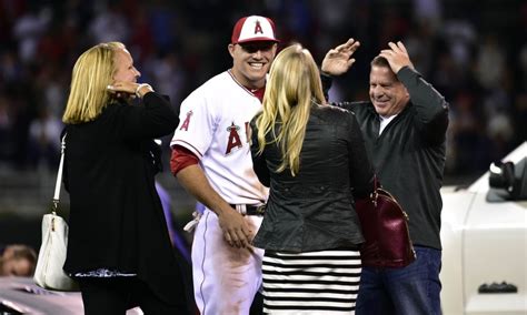 Mike Trout wins All-Star Game MVP and an awesome car | For The Win