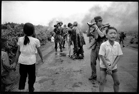 Forty years after ‘napalm girl’ picture, a photographer reflects on the moment that might have ...