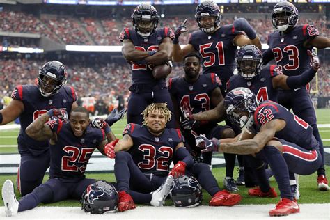 Red Zone Play: Which Position Group On The Texans’ Roster Is More Important? - Battle Red Blog