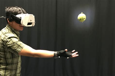 Watch this guy catch a real ball in VR - The Verge