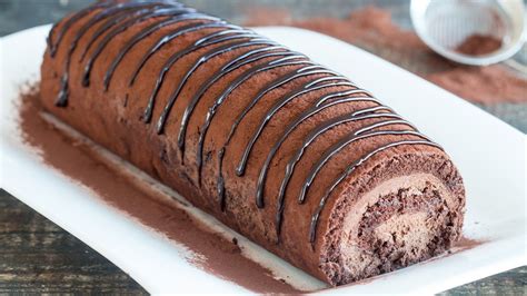 A Truly Delicious Chocolate Swiss Roll Recipe