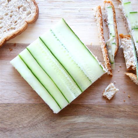 Easy 4-Ingredient Cucumber Finger Sandwich Triangles - All Purpose Veggies