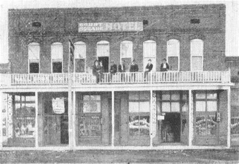 Court Square Hotel in Pocahontas, AR | Old west town, Arkansas state ...