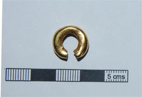 Penannular Rings