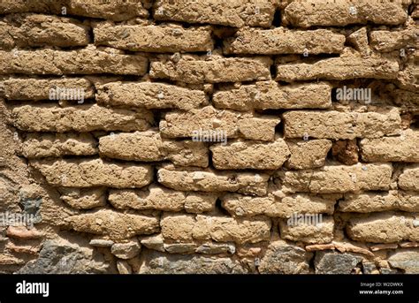 Adobe mudbrick hi-res stock photography and images - Alamy