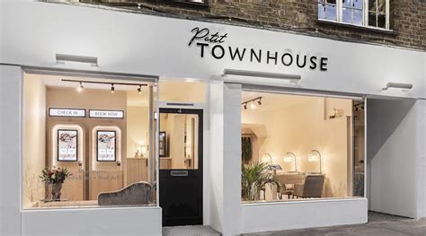 Townhouse opens first ‘local’ nail salon location, Petit TownhouseTownhouse opens first ‘local ...