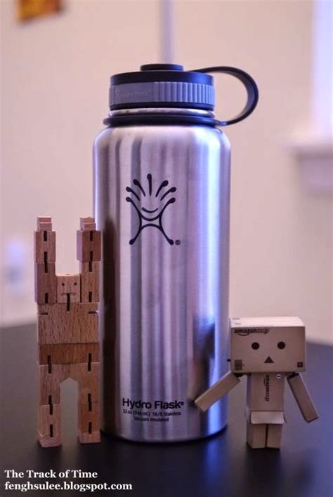 Hydro Flask Insulated Water Bottle 32 oz | The Track of Time