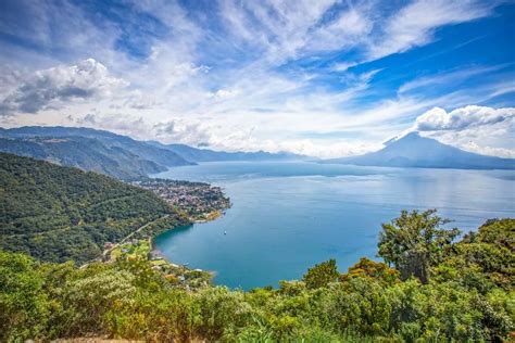 23 Things to do in Lake Atitlan, Guatemala (in all the different towns!)