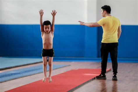 Impoverished county in China nurtures gymnastic dreams - People's Daily ...