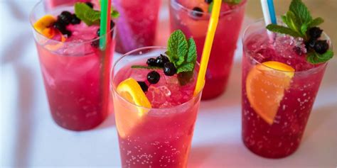 The Best Non-Alcoholic Drinks for the 4th of July - The Woods At Parkside