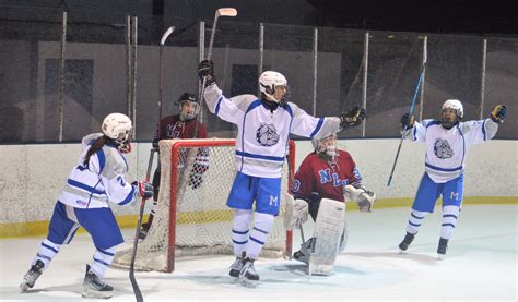 Montclair High School ice hockey en fuego with recent three-game winning streak | Flipboard