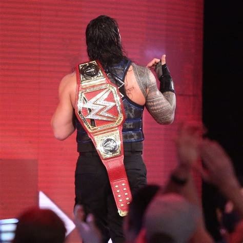 Universal Champion Roman Reigns | Roman reigns wwe champion, Wwe ...