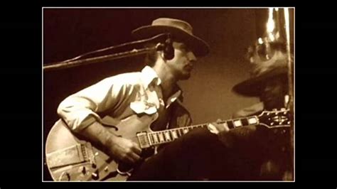 JJ Cale - Magnolia Chords - Chordify