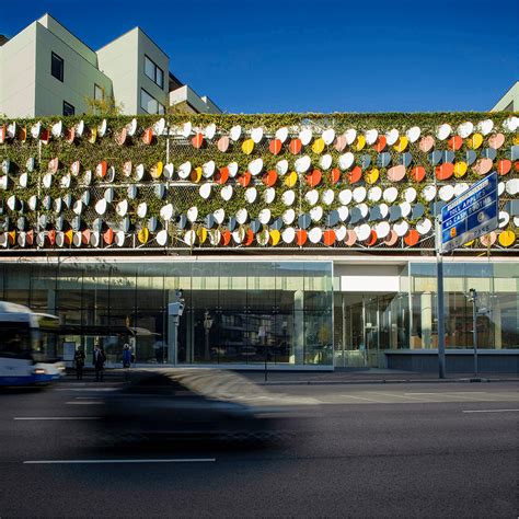 Use of Stainless-Steel Mesh in Architectural Facade Trends | Tensile Design & Construct