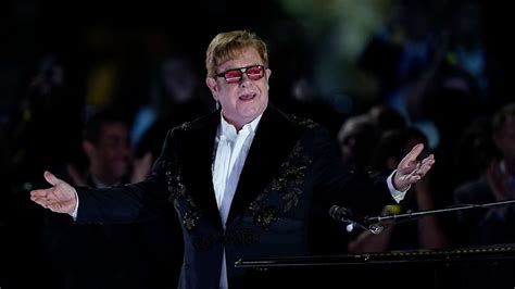 Elton John rocks the White House amid his farewell tour - ABC News