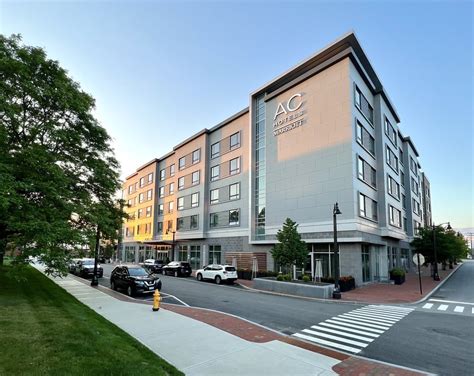 AC HOTEL PORTSMOUTH DOWNTOWN/WATERFRONT - Updated November 2024 - 145 Photos & 27 Reviews - 299 ...