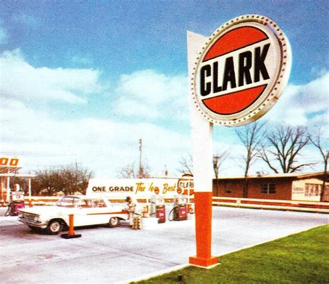 Daniel S Bridger's Trucking Blog: Golden Age of Clark Gas Stations