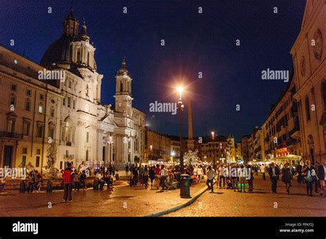 Piazza Navona, Rome, Italy at night Stock Photo - Alamy