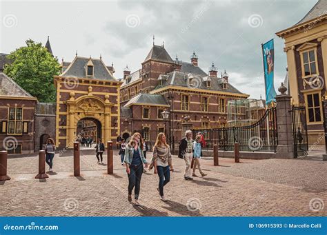 The Binnenhof, The Historic Heart Of The Hague, The Netherlands ...