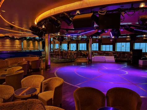 Nightlife in New York City: List of clubs, bars, and casinos for a thrilling night!