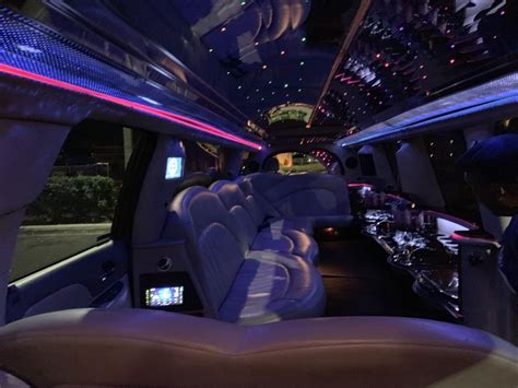 Orlando Limo Service to Airport | best Limo Service in Orlando