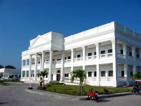 File:Calapan City Hall.JPG - Philippines