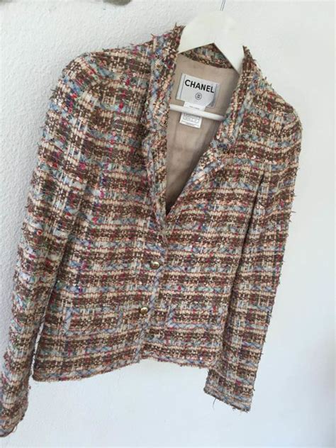 Chanel tweed jacket - Catawiki