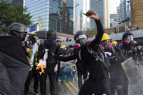 Violence flares after protest march in Hong Kong - POLITICO