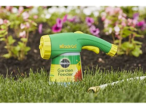 Miracle-Gro Garden Feeder 6-Pack