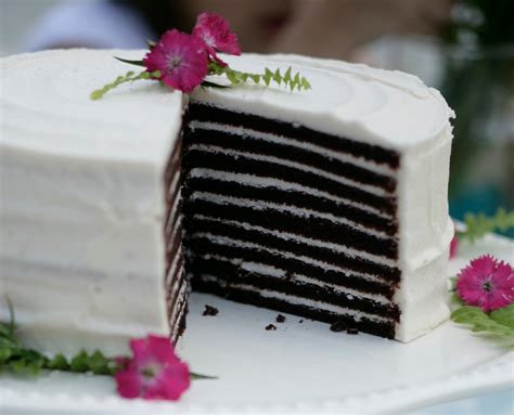 Smith Island Cake - Chocolate w/ Butter Cream Icing | Kent Island Crab Cakes