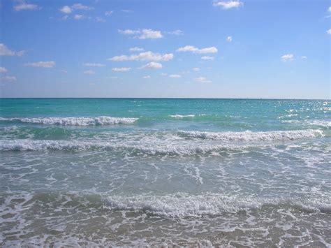 File:South Beach, Miami.jpg