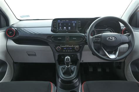 Hyundai Aura 1.0L Compact Sedan - All You Need To Know