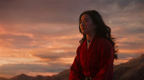 Review: Mulan (2020) | SGS On Film