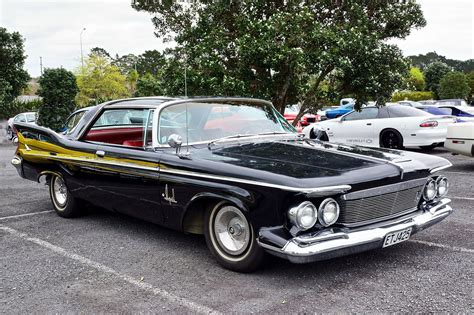 1961 Chrysler Imperial Crown | Chrysler imperial, Chrysler, Classic cars trucks