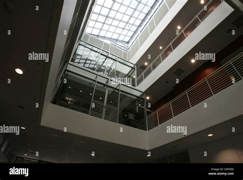 Jerry yang stanford hi-res stock photography and images - Alamy