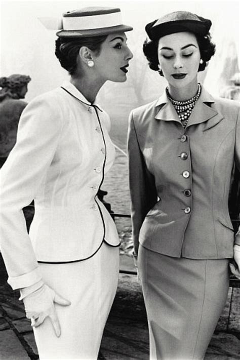 12 Vintage Pictures of Fashion Icons and Pivotal Moments That Defined ...