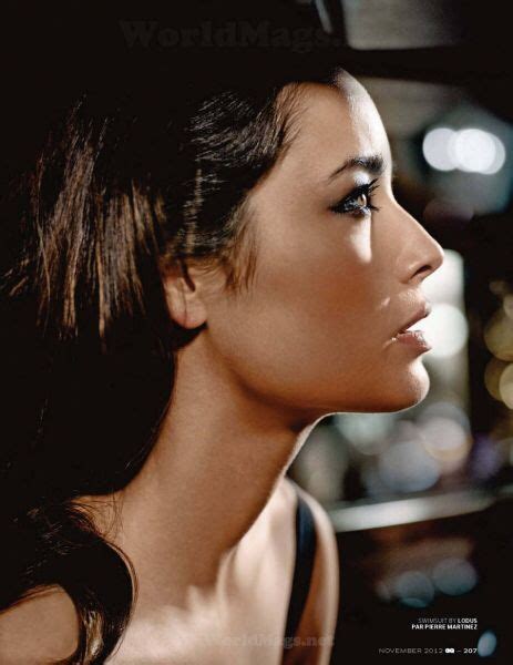 Bérénice Marlohe, 007 Skyfall | Bérénice marlohe, Dramatic makeup ...