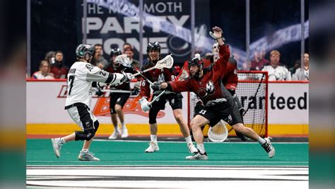 Colorado Mammoth defeat the Calgary Roughnecks 8-7 | CTV News