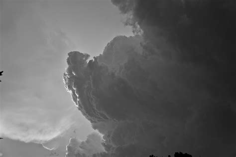 Scary Tornado Clouds | Tornado clouds, Antonio mora artwork, Clouds