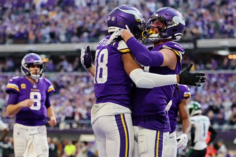 NFC Playoff Picture: Vikings remain entrenched as #2 seed - Daily Norseman