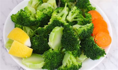 How Long to Boil Broccoli - TipBuzz