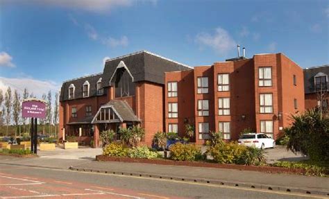 The Hillcrest Hotel Widnes - Reviews, Photos & Price Comparison - TripAdvisor