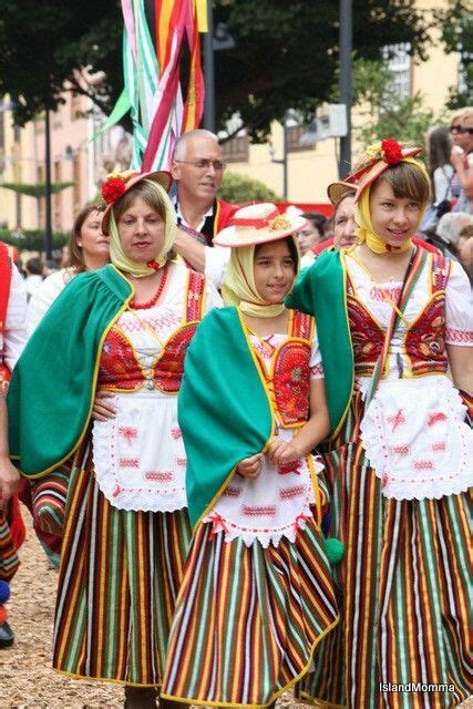 Gran Canaria national dress | Spain national costume, Canary islands ...