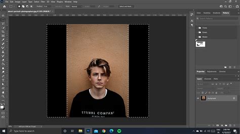 Convert portrait image into landscape keeping the background intact in ...