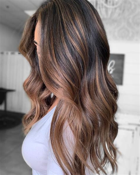 43 Best Photos Brown On Top Blonde On Bottom Hair : Two Tone Hair Color ...