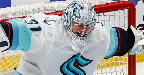 Kraken goalie Philipp Grubauer has already flipped playoff narrative ...