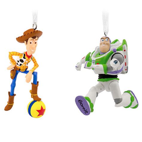 JCPenney: 2-Pack Hallmark Disney Ornaments - Only $10.49 | FreebieShark.com